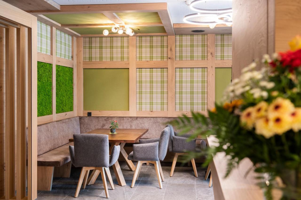 אונקן Landhotel Kirchenwirt מראה חיצוני תמונה