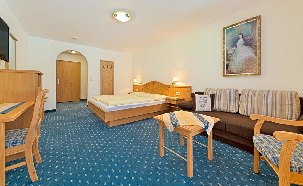אונקן Landhotel Kirchenwirt מראה חיצוני תמונה