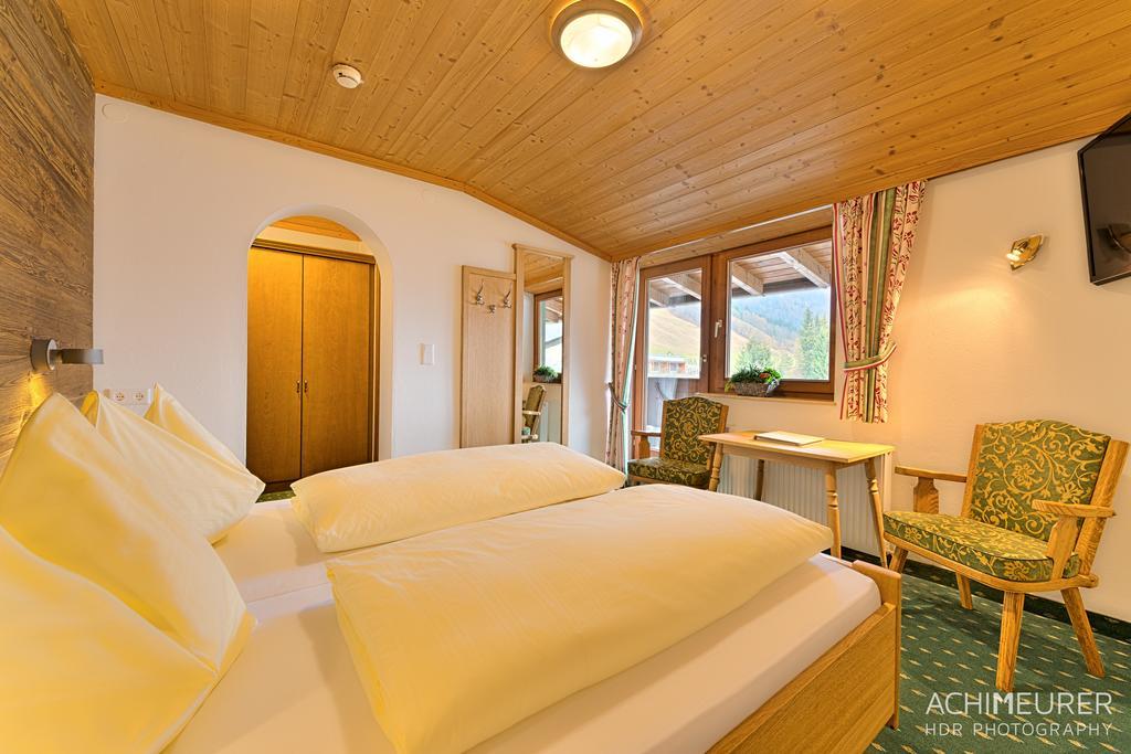 אונקן Landhotel Kirchenwirt מראה חיצוני תמונה