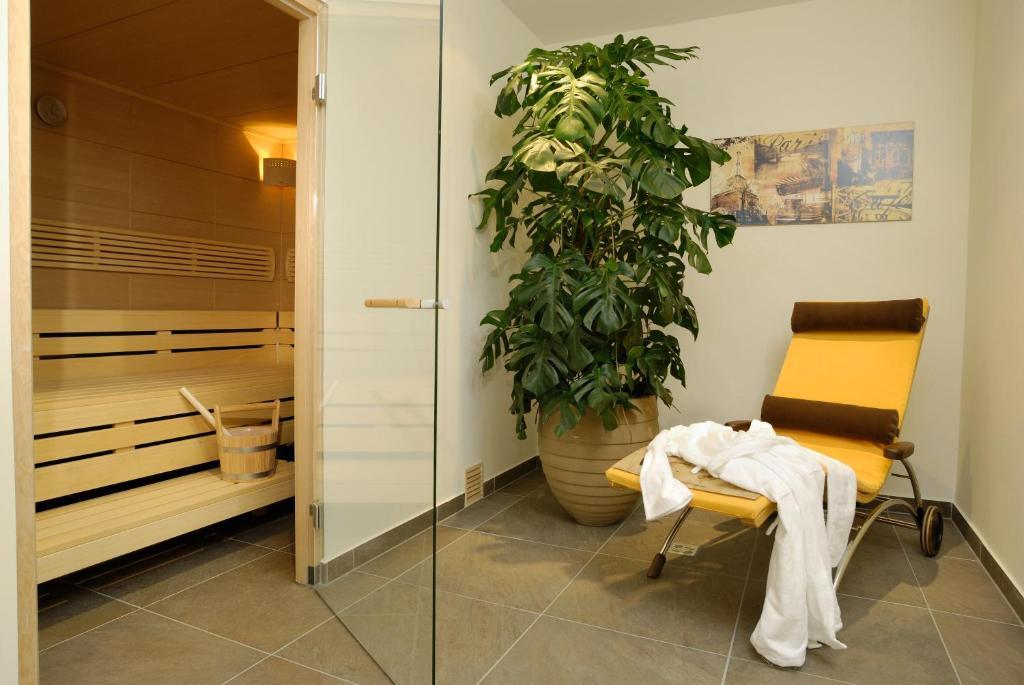 אונקן Landhotel Kirchenwirt מראה חיצוני תמונה