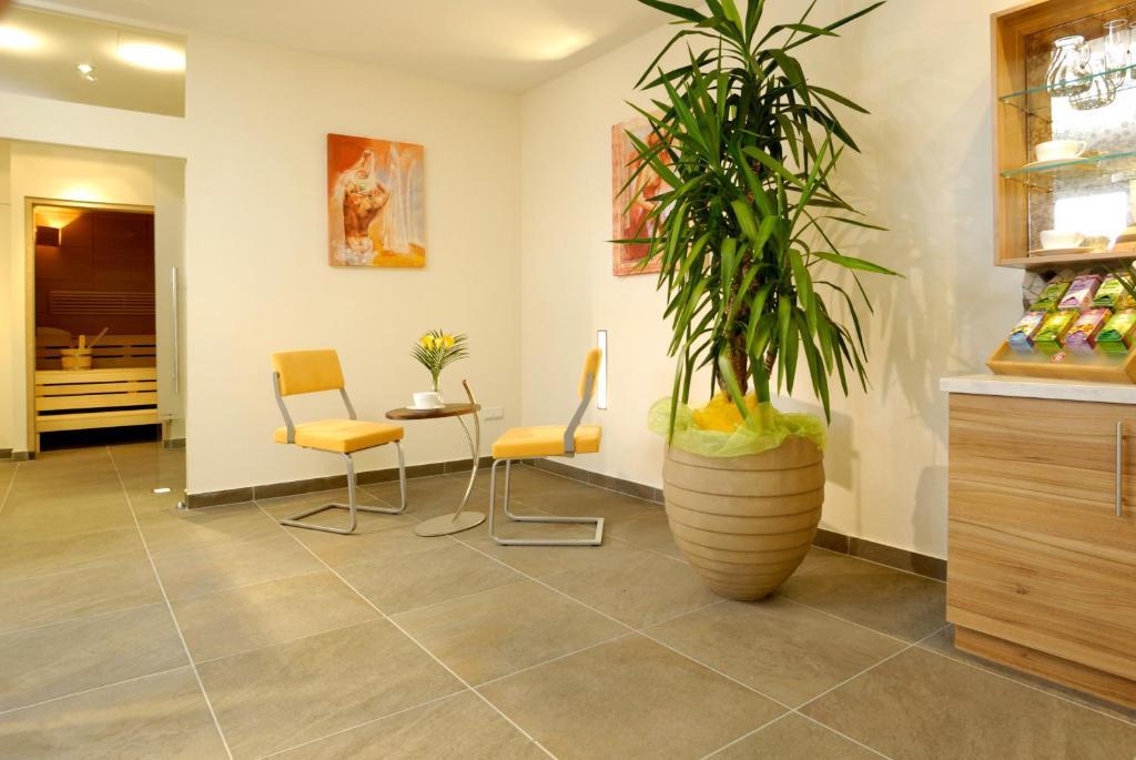 אונקן Landhotel Kirchenwirt מראה חיצוני תמונה
