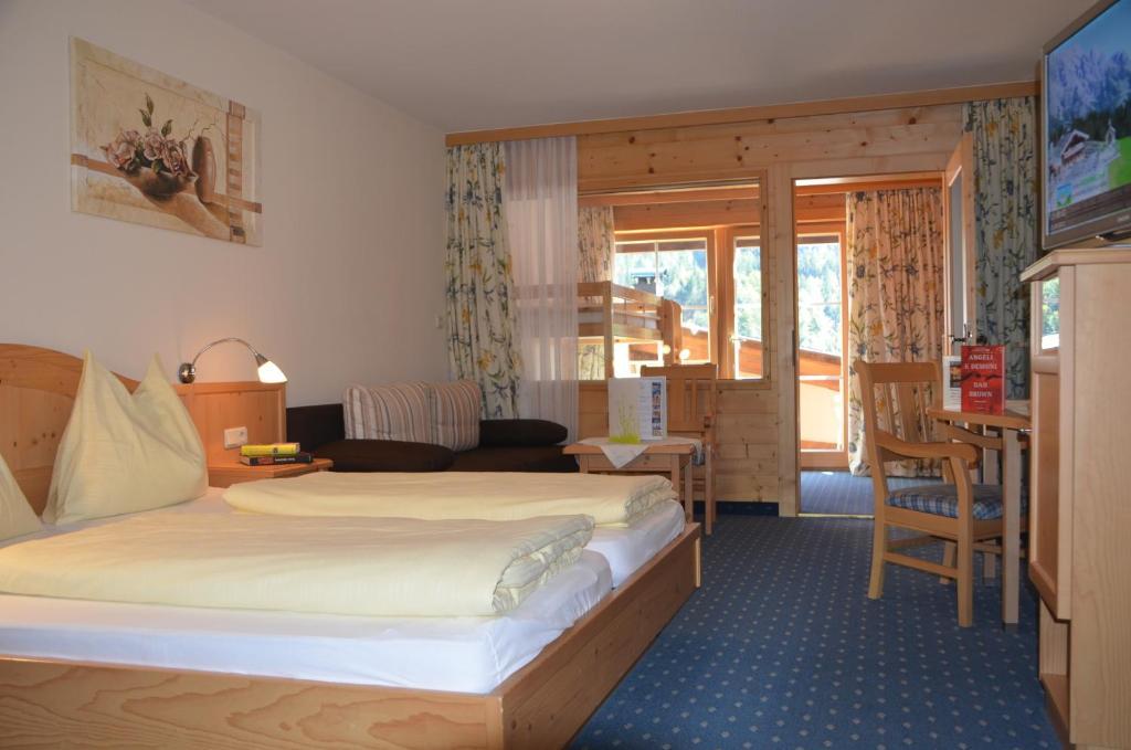 אונקן Landhotel Kirchenwirt חדר תמונה